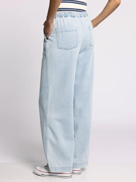 Norman Pant in Isla Wash
