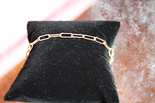 The Golden Link Bracelet