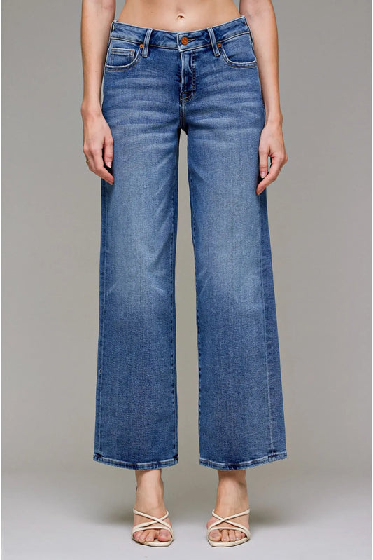 Logan Mid Rise Dad Jean by Hidden - Backroad Daydream Mercantile