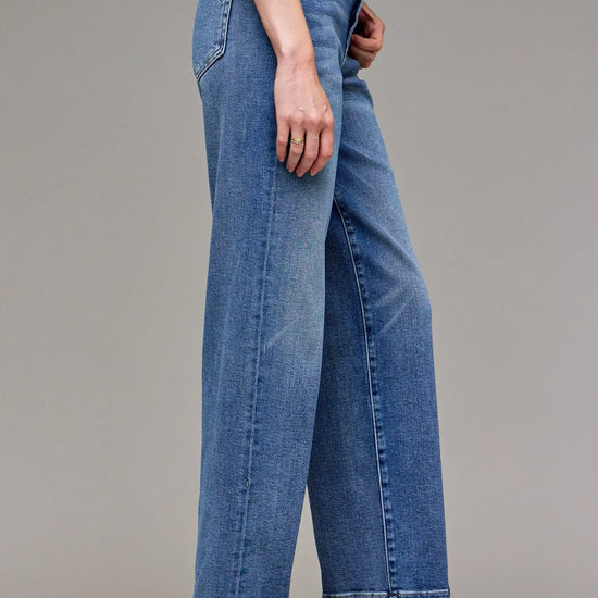 Logan Mid Rise Dad Jean by Hidden - Backroad Daydream Mercantile