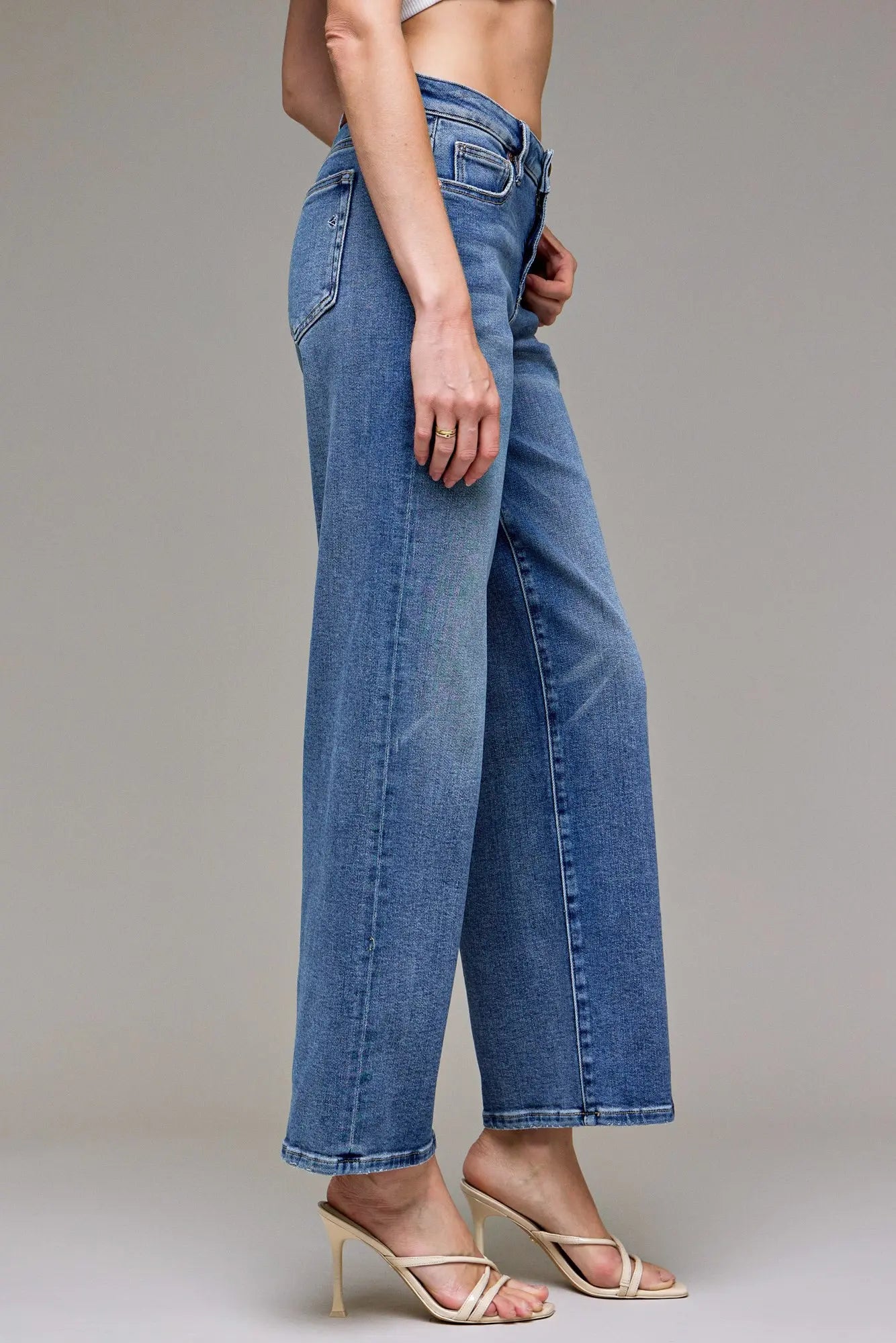 Logan Mid Rise Dad Jean by Hidden - Backroad Daydream Mercantile