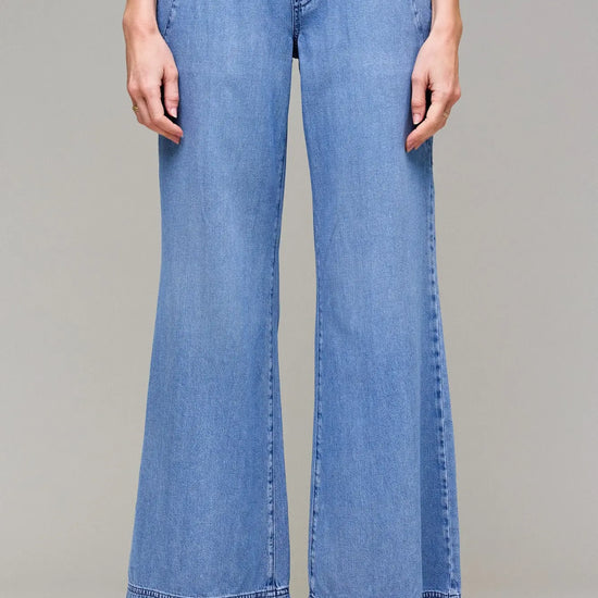 Nori Pull-On Super Wide Leg Jean by Hidden - Backroad Daydream Mercantile